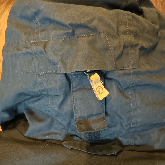 NWT Fjallraven Sigi Down Jacket - Picture 9 of 14